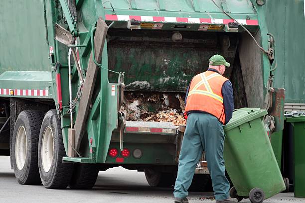 Retail Junk Removal in Fairbanks Ranch, CA